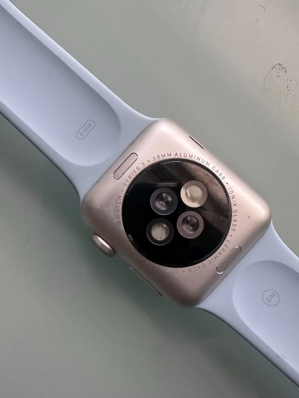 Apple iWatch Series 3 38mm Silver (Cellular + GPS) Sports Band